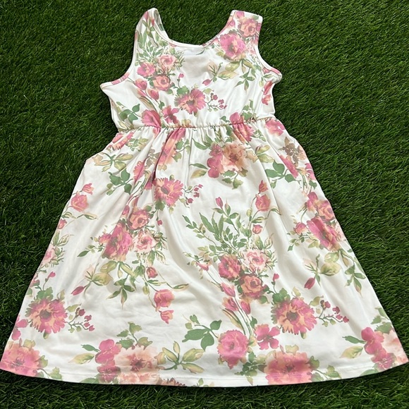 Girls Lightweight Dress with pockets - Picture 1 of 4
